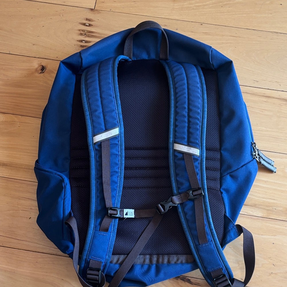 Mountain Equipment Coop Blue Backpack 26L - Picture 2 of 5